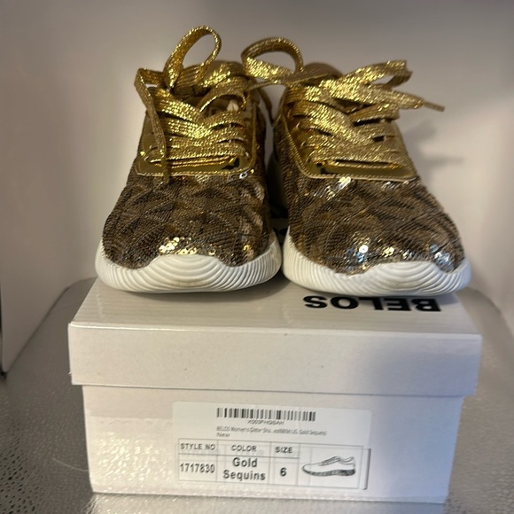 BELOS memory foam shoes new in the box size 6. Beautiful gold sequins. - Picture 1 of 7